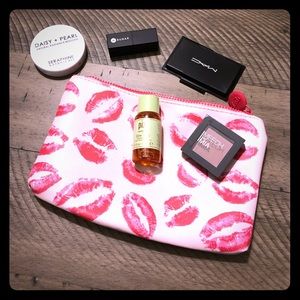 Ipsy bag with makeup